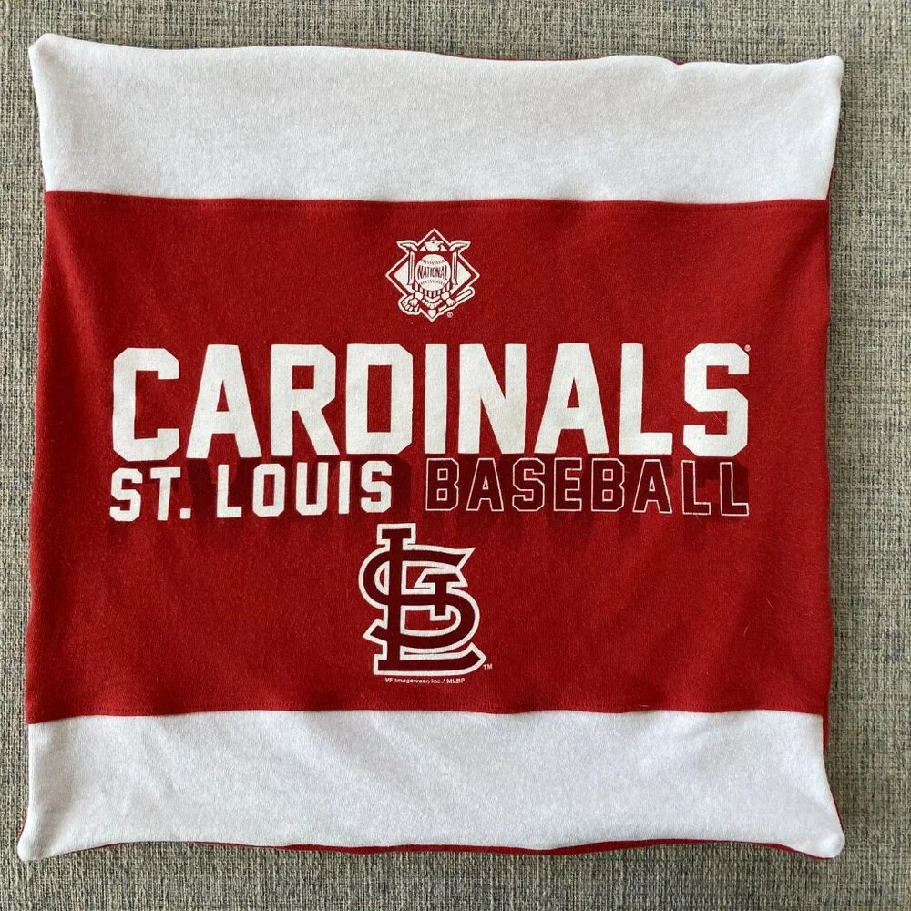 St. Louis Cardinals MLB Baseball Handmade retro T shirt 16x16 Throw pillow cover